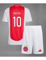 Ajax Chuba Akpom #10 Hjemmedraktsett Barn 2024-25 Korte ermer (+ bukser)